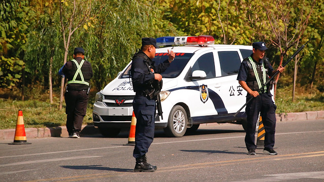 File photo: Armed Chinese police officers 