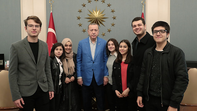 Erdoğanın Külliyede ağırladığı gençler o anları anlattı