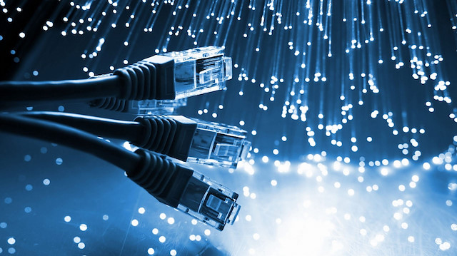 Türkiye, 1 Ocak itibari ile kotasız internet kullanımına geçiş yapacak.