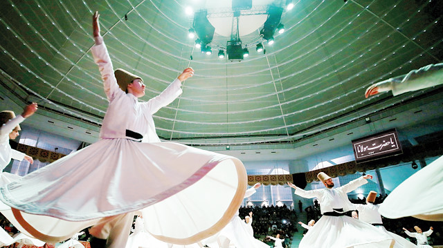 İslam Araştırmaları Merkezi Konferans Salonu'nda "Şeb-i Arus Mevlana'yı Anma Paneli" düzenlenecek.