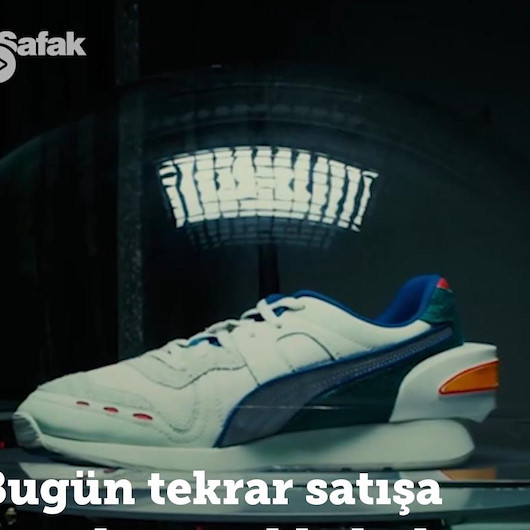 Bilgisayarlı ayakkabı geri döndü