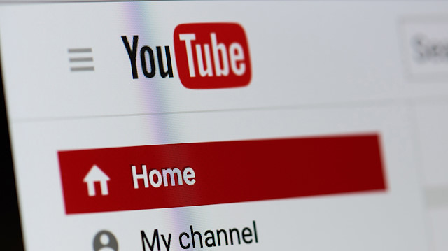 Bir kullanıcının ortalam YouTube'da 8 dakika 39 saniye geçirdiği ve 5 video izlediği belirtiliyor.