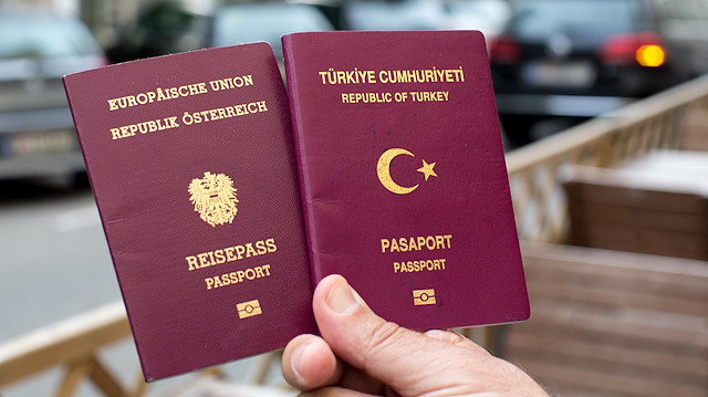 Fiyat düşünce yüzlerce kişi Türk vatandaşlığı için başvurdu