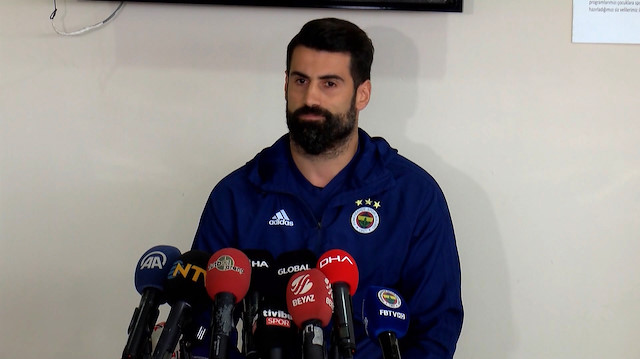 Volkan Demirelin gözleri doldu, sesi titredi