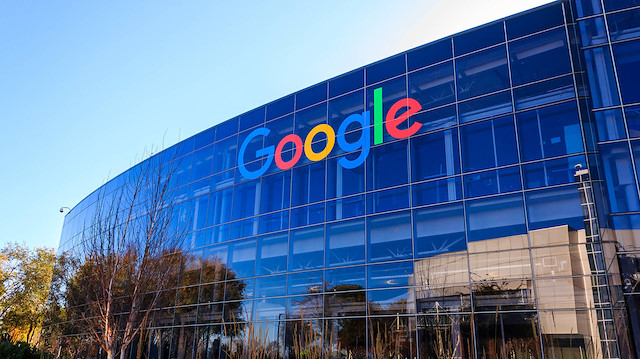 Google'ın yeni algoritması güncellemesi başına bela oldu.