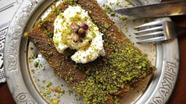 Burma Kadayıf tatlısı