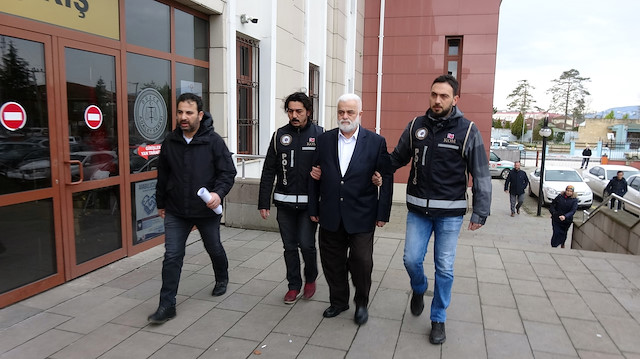FETÖ firarisi İsmail Çolak adliyeye böyle getirildi.