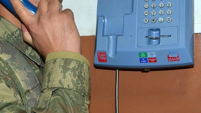 Şüphelilerin ankesörlü telefonla örgüt yöneticileriyle irtibat kurdukları belirlendi.