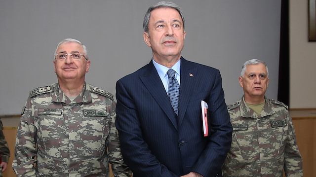 Akar ve komutanlardan 'kritik' ziyaret