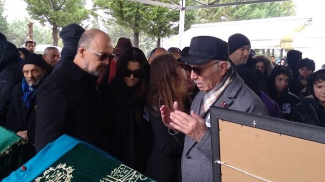 Kaya Erçel, Hande Erçel ve Gamze Erçel