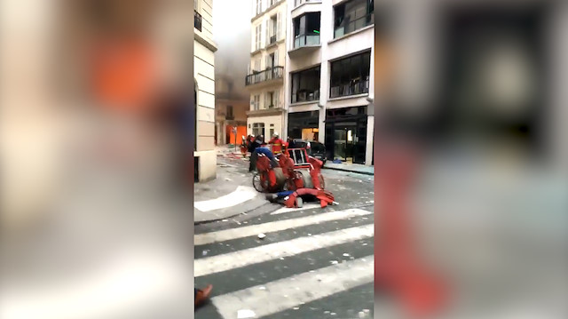 Paristeki patlama sonrası ilk görüntüler