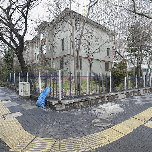 İlk toplu konutun olduğu yerde artık seçim olması için yeterli kişi yok