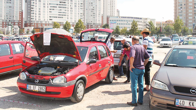 Geçen yıl yüzde 35 küçülen pazar karşısında ikinci el tarafı adeta bayram yaptı.
