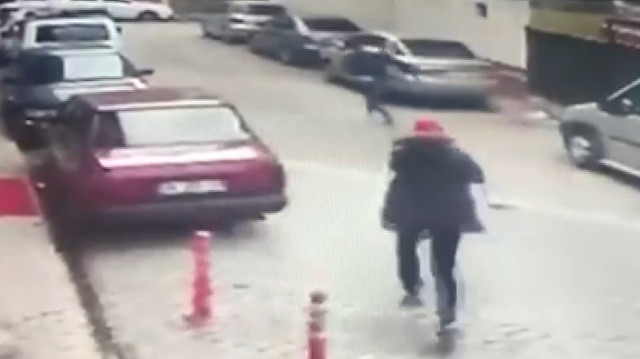 Ablasıyla boşanmak üzere olan eniştesini böyle vurdu