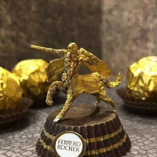 Herkesin bir kere mutlaka denediğini sanata dönüştürdü