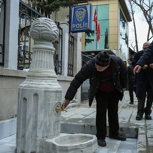 164 yıllık tarihi çeşme kaldırıma gömülmekten kurtarıldı