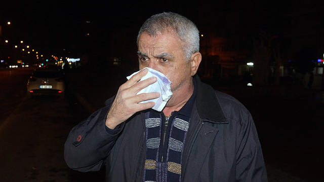 Koku sızıntısını gaz kaçağı sanan vatandaş sokağa indi