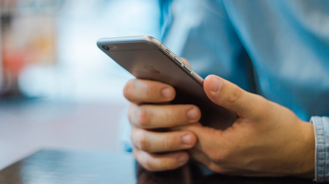 Yapılan araştırmaya göre kişi başı SMS kullanımı da ise yüzde 63 düşüş yaşandı.