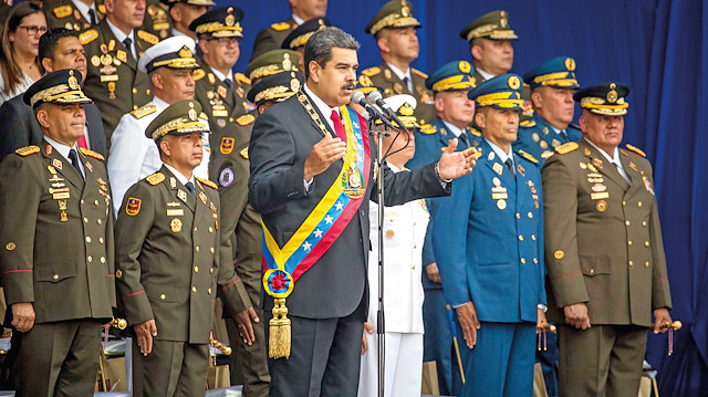 ABD'den Venezuela'da darbe planı Guaido'yu başkan olarak tanıdılar