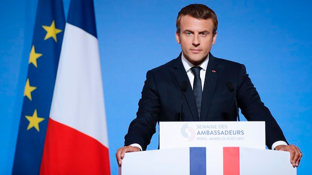 Fransa Cumhurbaşkanı Macron ev vergisini kaldıracak