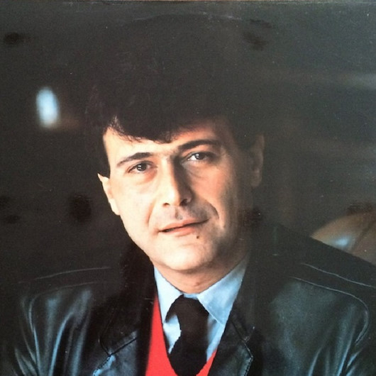 Piyanonun efendisi: Ferdi Özbeğen