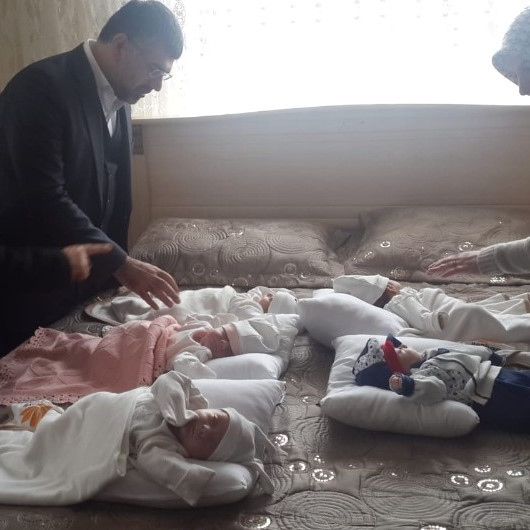 Beşizler eve geldi belediye başkanı ziyaret etti