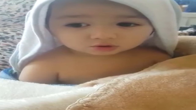 65 başkenti ezbere sayan bebek İsrail'i yok saydı