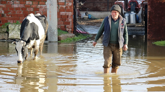 100 bin dönüm tarım arazisi sular altında