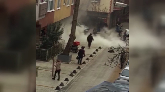 Küçükçekmecede iş yerinde patlama: Yaralılar var