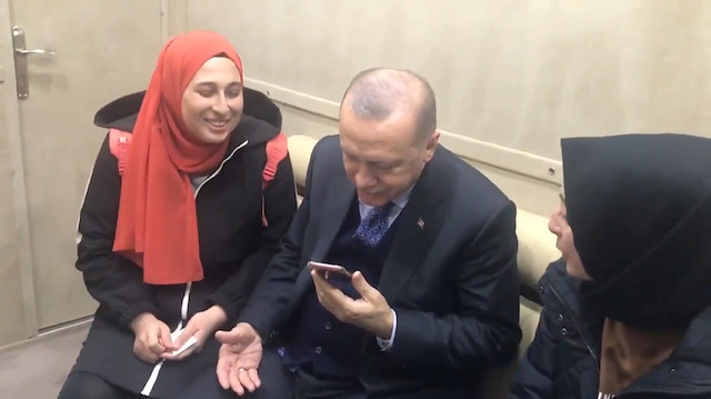 Cumhurbaşkanı Erdoğanla vatandaşın güldüren futbol muhabbeti