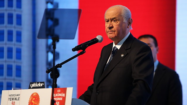 Hani babadan oğula suç geçmezdi... Bahçeli'nin Soyer tepkisi salonu hüzünlendirdi