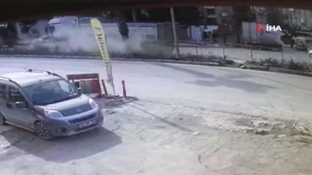 İzmir'de feci kaza kamerada