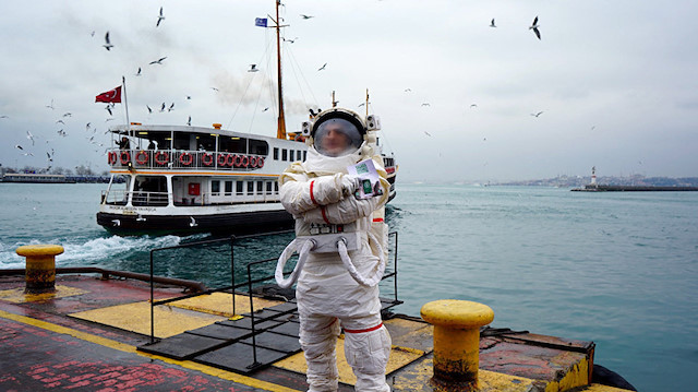 Yeşilay'dan sigaranın zararlarına astronotlu kampanya