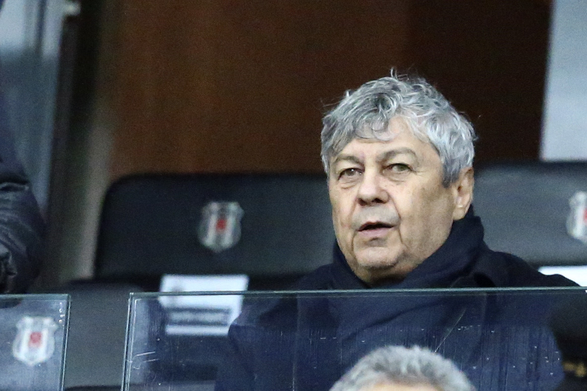 A Milli Takım Teknik Direktörü Mircea Lucescu, Beşiktaş-Bursaspor maçını Vodafone Park'ta takip etti.