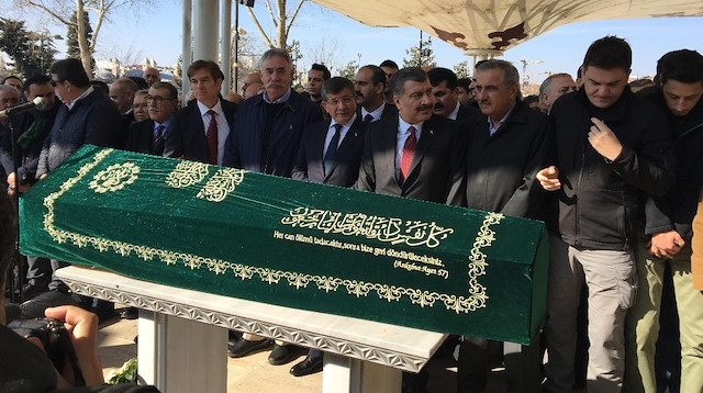 Ünlü doktor Mehmet Öz’ün babası Mustafa Öz son yolculuğuna uğurlandı
