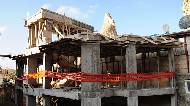 Peribacaları yanındaki otel inşaatı durduruldu