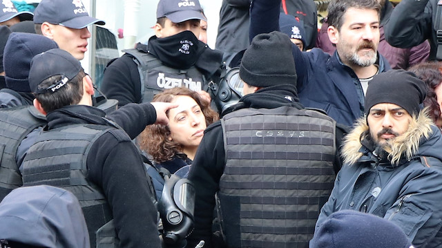 HDP'lilerin gösterilerine polis müdahale etti.