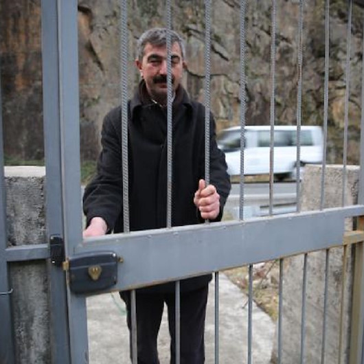 Anahtarı olmayan bu köprüden geçemiyor