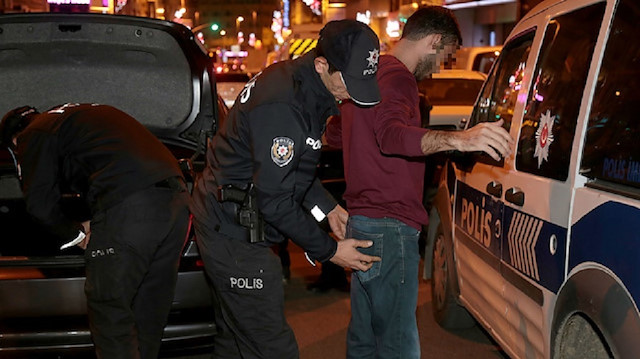 Turkish Security Units Arrest 2 612 Suspects In Nationwide Ops