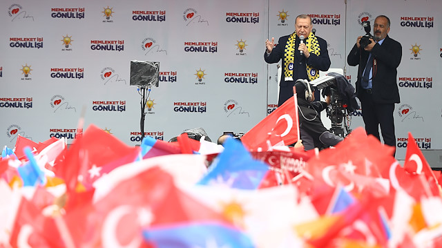Cumhurbaşkanı Erdoğan: Benim işim yöneticilerle, halkımla değil