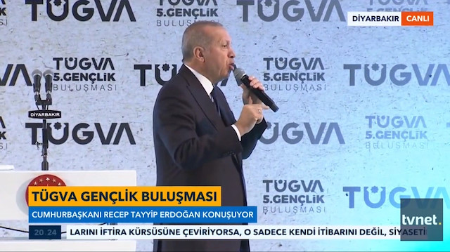 Cumhurbaşkanı Erdoğan Fetih Marşını okudu