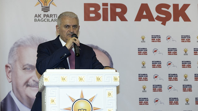 Binali Yıldırım: Etnik kimliğinizle gurur duyun