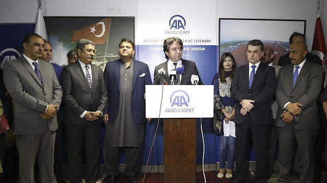 Pakistan Enformasyon ve Yayıncılık Bakanı Favad Çaudri,