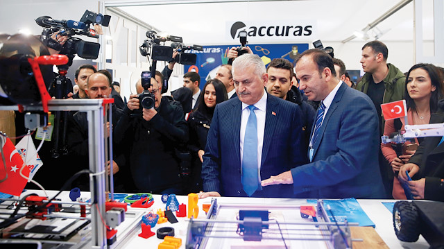 Binali Yıldırım, Uluslararası Dünya Akıllı Şehirler Kongresi’nin açılışına katıldı.