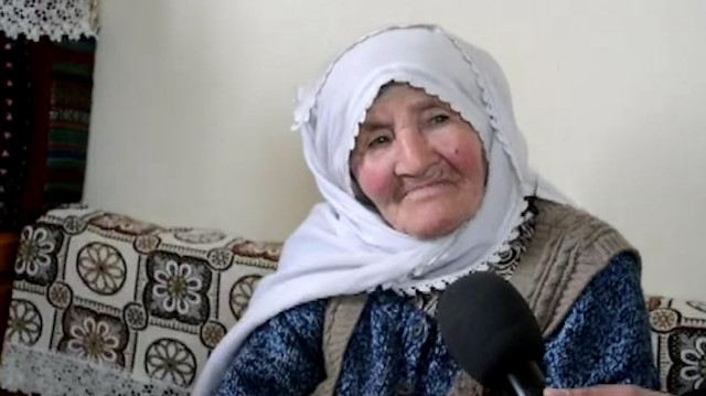 92'lik Ümmühan Teyze'nin 31 Mart yorumu izlenme rekorları kırıyor
