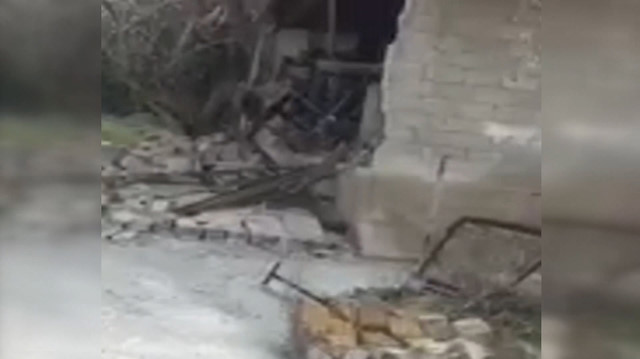 Deprem köylerde yıkıma neden oldu