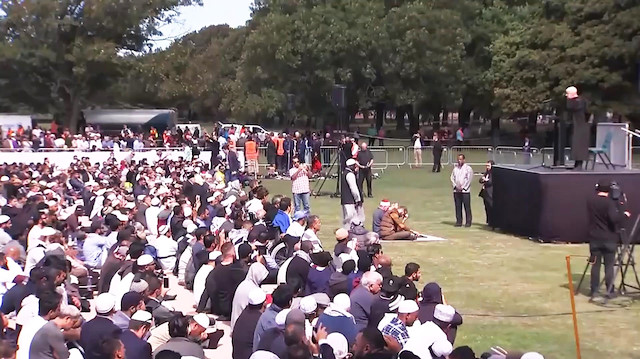 Yeni Zelanda devlet televizyonundan canlı ezan okundu