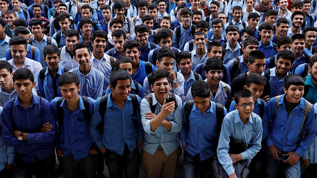 Afghanistan targets 1M more children in schools