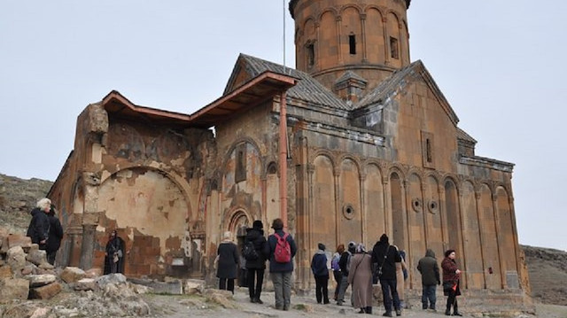 40 kapılı kent Ani’ye yoğun ilgi