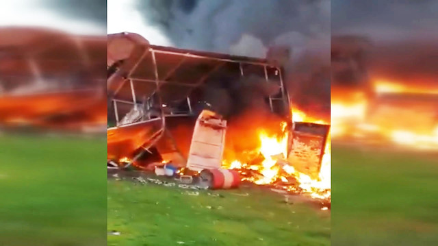 Eşine öfkelenen adam uçağıyla binaya çarptı